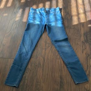 Blue denim mid rise jeggings